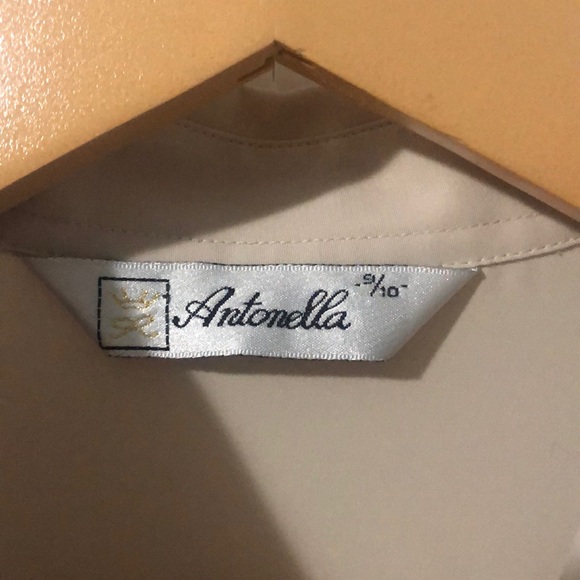 Vintage oatmeal blouse - Picture 3 of 5